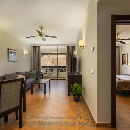 Livvo Jandia Golf 4* Morro Jable (Fuerteventura)