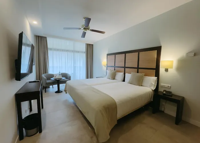 Livvo Jandia Golf 4* Morro Jable (Fuerteventura)