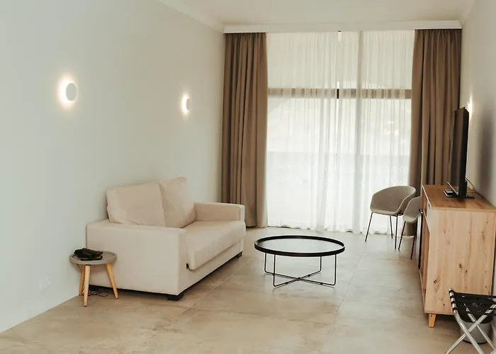 Livvo Jandia Golf מלון